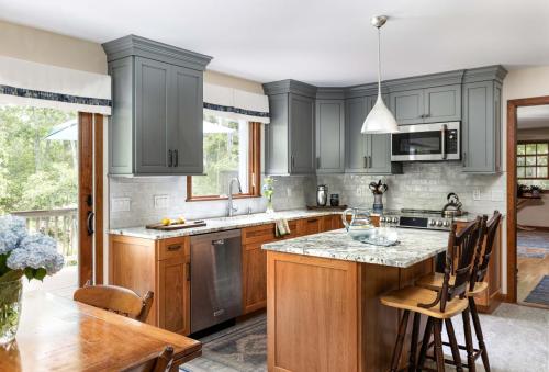 10-Little-Comfort 01